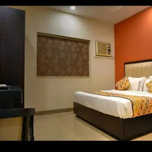 Deviram Palace Hotel Agra (Uttar Pradesh)